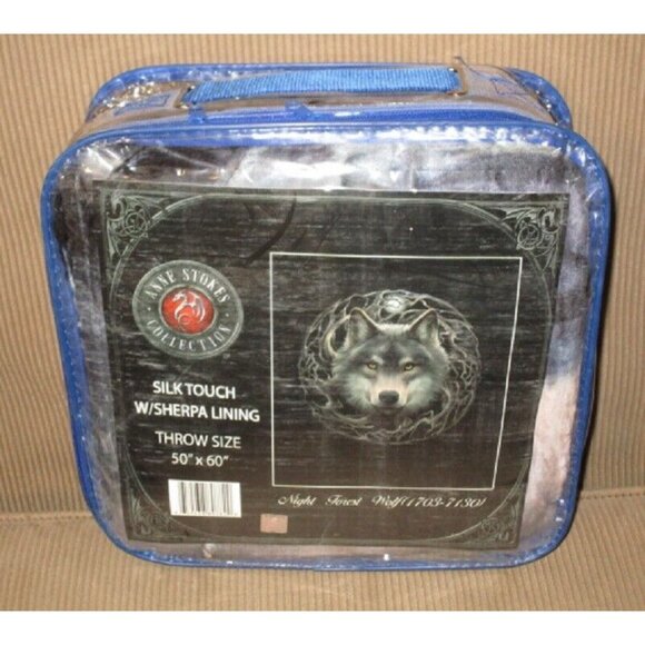 New Night Forest Wolf Plush Throw Gift Blanket Sherpa Art Anne Stokes Wolves NIP - Picture 4 of 4